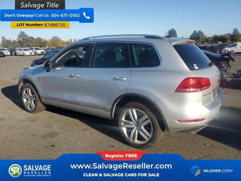 Used 2013 Volkswagen Touareg Executive AWD/4WD image 3