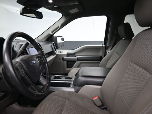 Used 2020 Ford F150 XLT w/ Equipment Group 302A Luxury image 14