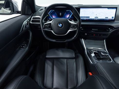 Used 2025 BMW 430i Convertible image 3