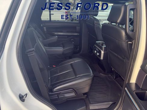 Used 2020 Ford Expedition XLT w/ Equipment Group 202A image 12