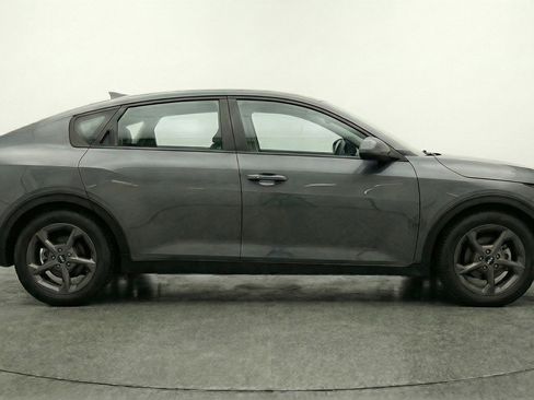 Used 2025 Kia K4 FWD image 11