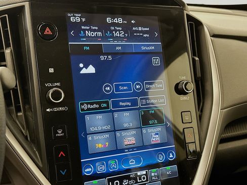 Used 2025 Subaru Crosstrek 2.0i Premium image 21