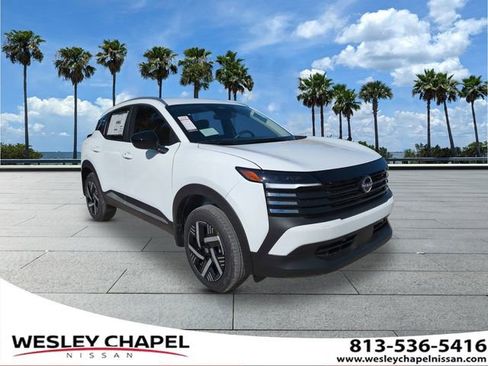 New 2026 Nissan Kicks SV image 1