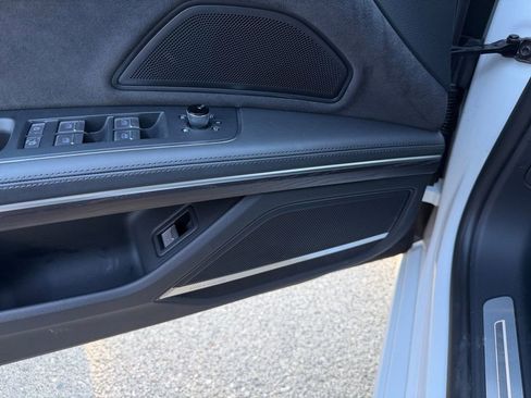 Used 2023 Audi A8 L 3.0T w/ Luxury Package image 14