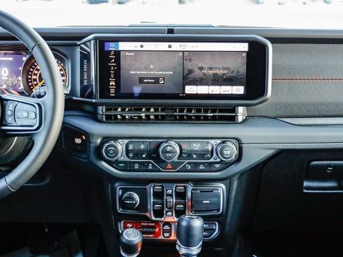 New 2026 Jeep Wrangler Unlimited Rubicon image 16