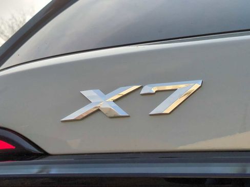 Used 2026 BMW X7 xDrive40i w/ M Sport Package image 13