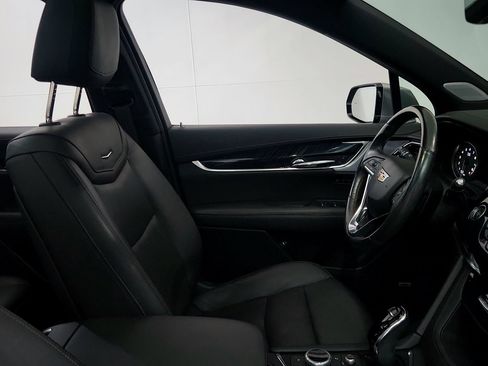 Certified 2024 Cadillac XT6 Premium Luxury w/ Technology Package AWD/4WD image 30
