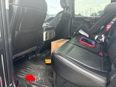 Used 2017 Ford F250 Lariat w/ Lariat Value Package AWD/4WD image 13
