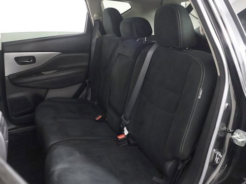 Used 2019 Nissan Murano S image 27