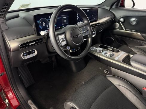 Used 2023 Genesis GV60 Advanced AWD/4WD image 18