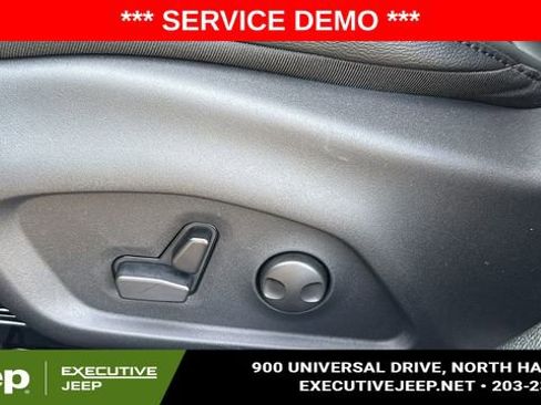 New 2025 Jeep Compass Limited w/ Sun & Sound Group image 11