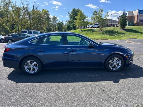 Used 2022 Hyundai Sonata SE FWD image 4