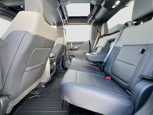 New 2025 GMC Hummer EV 3X image 17