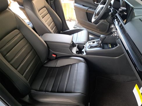 New 2025 Honda CR-V EX-L image 10
