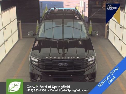 Used 2025 Ford Expedition Max Active image 5