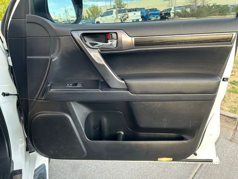 Used 2022 Lexus GX 460 w/ Black Line Special Edition image 30