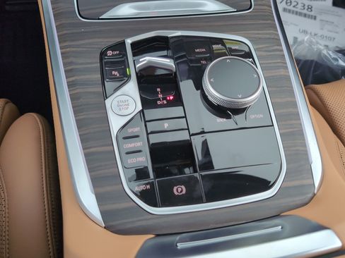 Used 2026 BMW X5 sDrive40i image 15