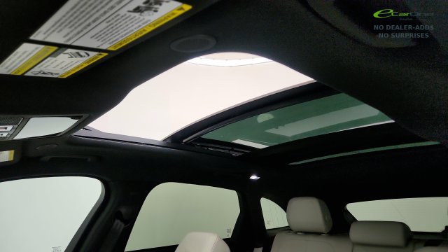 Used 2025 Jaguar F-PACE R-Dynamic S AWD/4WD image 74