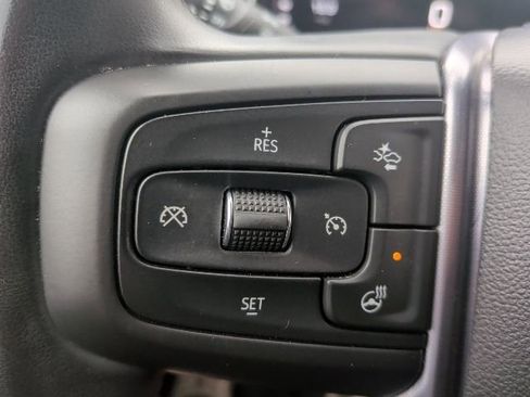 Certified 2025 GMC Sierra 1500 SLT image 27