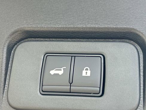 New 2026 Nissan Rogue SV FWD image 13