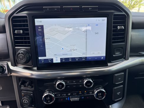 Used 2021 Ford F150 Lariat w/ Max Trailer Tow Package image 21