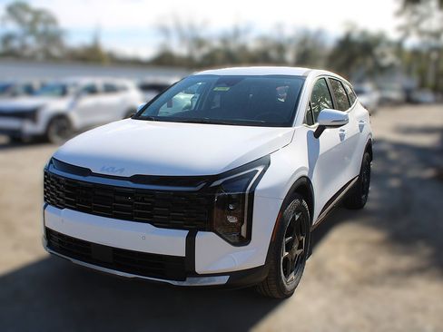 New 2026 Kia Sportage EX image 16