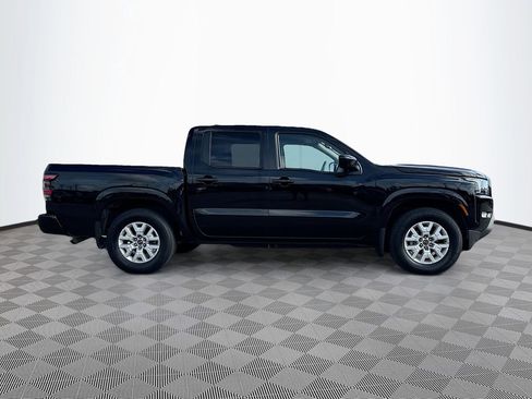 Used 2024 Nissan Frontier SV w/ SV Convenience Package RWD image 4