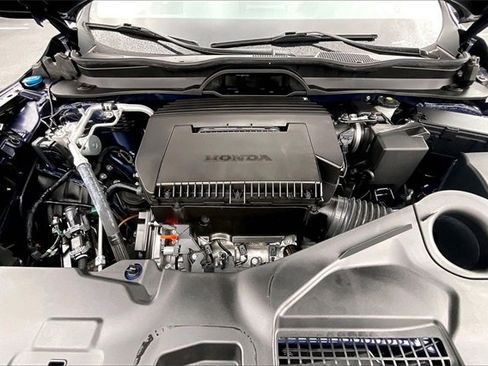 Used 2024 Honda Pilot Elite image 10