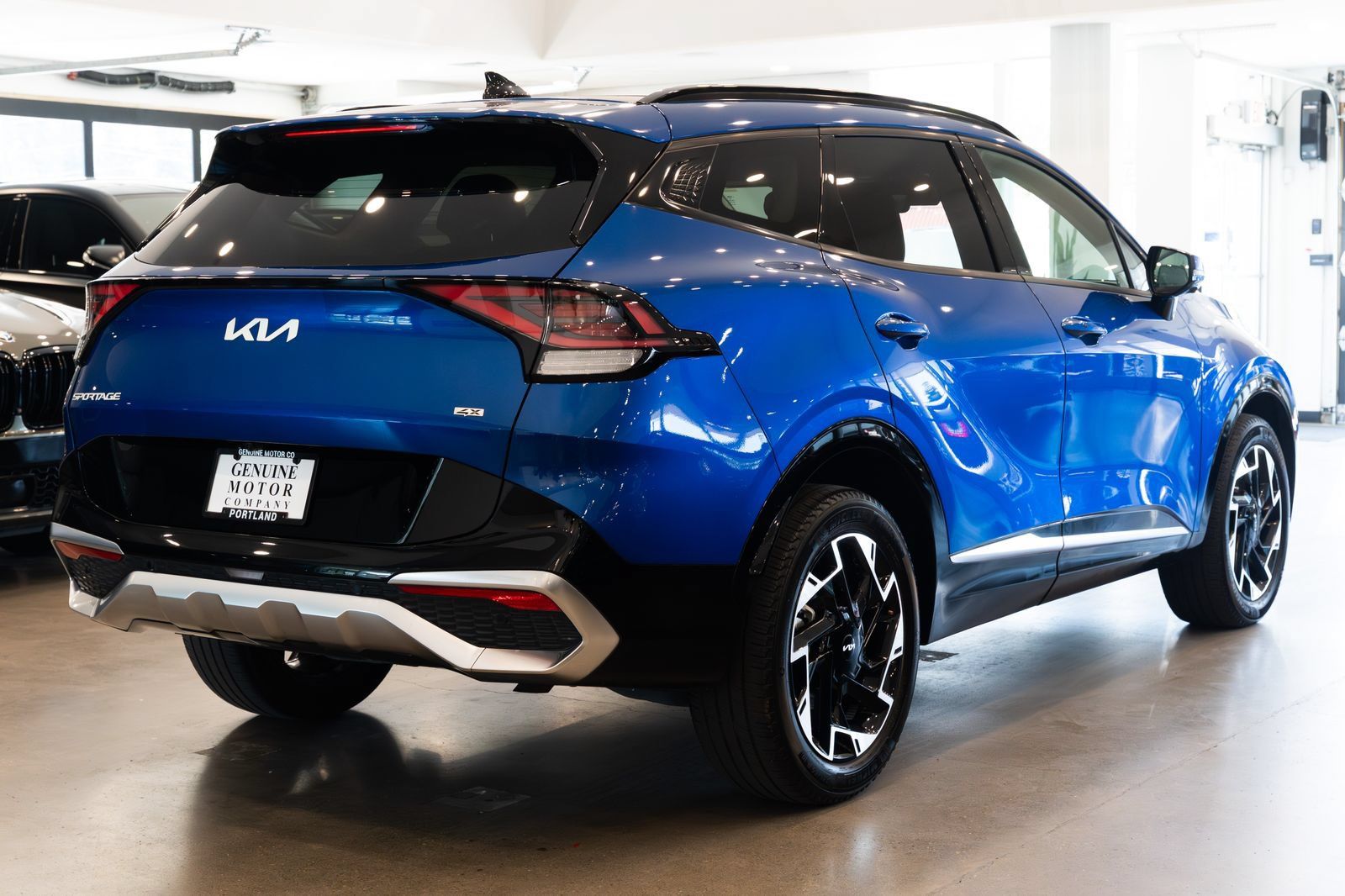 Used 2023 Kia Sportage SX AWD/4WD image 4