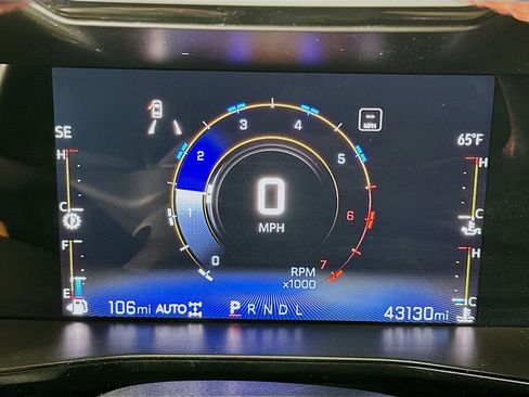 Used 2023 Chevrolet Colorado Z71 w/ Z71 Convenience Package 2 image 19