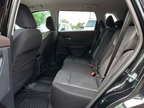 Used 2021 Nissan Rogue SV AWD/4WD image 19