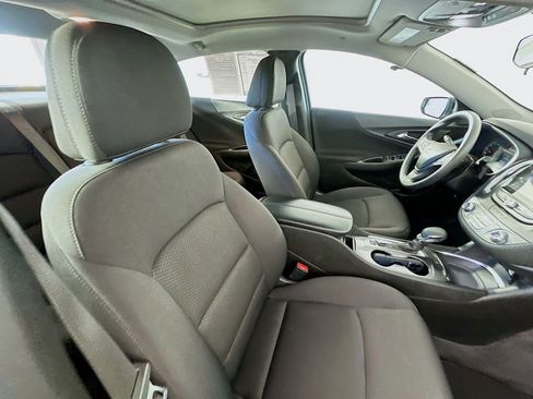 Used 2023 Chevrolet Malibu LT FWD image 26