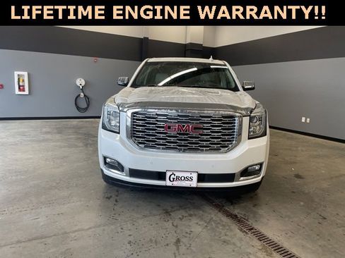 Used 2018 GMC Yukon XL Denali w/ Denali Ultimate Package image 3