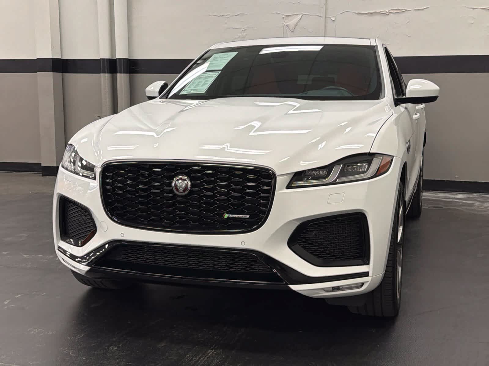 Used 2023 Jaguar F-PACE R-Dynamic S AWD/4WD image 5