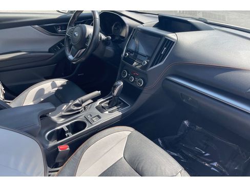 Used 2019 Subaru Crosstrek 2.0i Limited w/ Moonroof Package w/Navigation AWD/4WD image 19