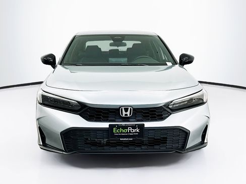 Used 2025 Honda Civic Sport image 2