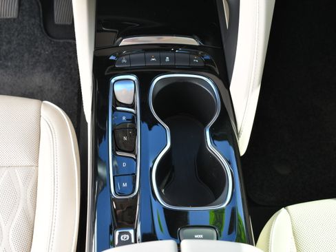 Used 2021 Buick Envision Avenir image 21