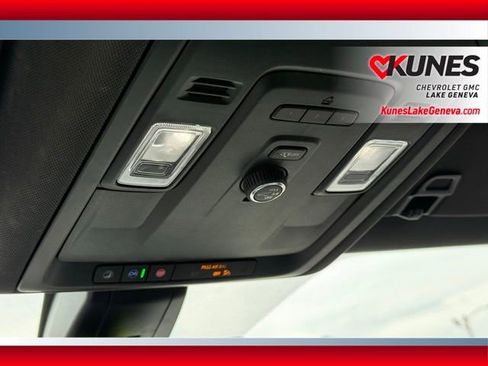 Used 2022 GMC Yukon SLT image 40