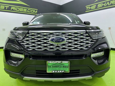 Used 2020 Ford Explorer Platinum w/ Premium Technology Package AWD/4WD image 3