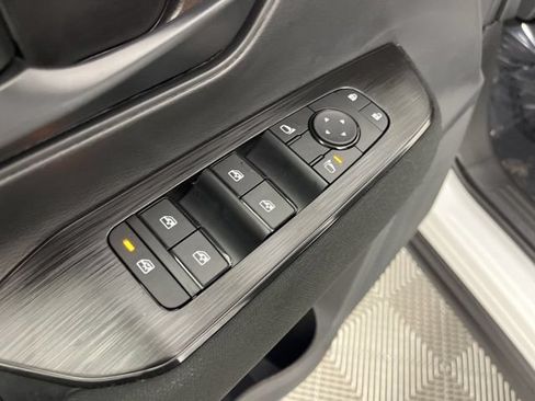 New 2026 Nissan Kicks S FWD image 31
