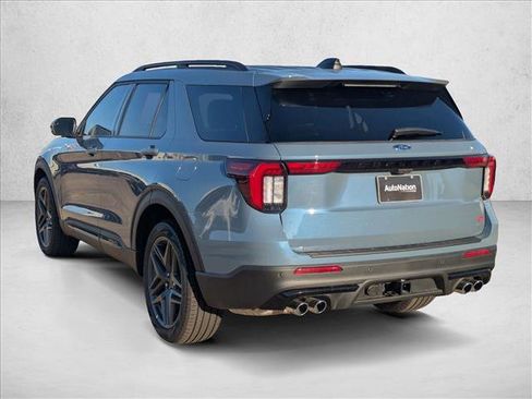 New 2025 Ford Explorer ST image 9
