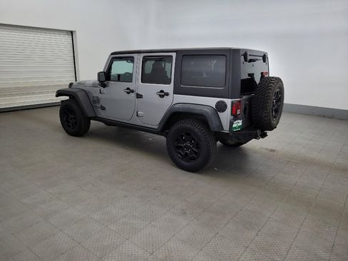 Used 2018 Jeep Wrangler Unlimited Sport AWD/4WD image 3