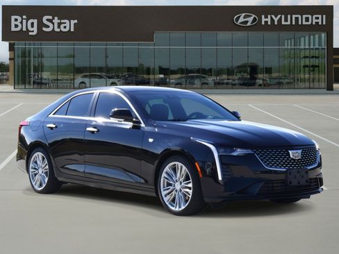 Used 2025 Cadillac CT4 Premium Luxury image 6