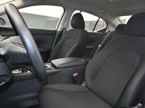 Certified 2025 Nissan Sentra S image 15