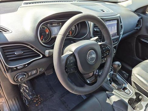 Used 2023 Jeep Cherokee Altitude Lux AWD/4WD image 10