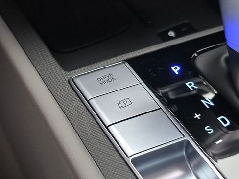 New 2026 Hyundai Elantra SEL Sport Premium FWD image 30