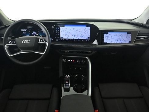 New 2025 Audi Q5 Prestige image 9