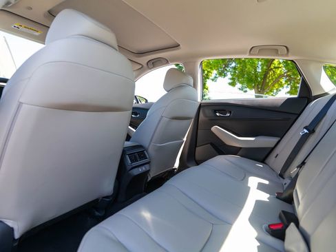 Used 2023 Honda Accord EX-L image 19
