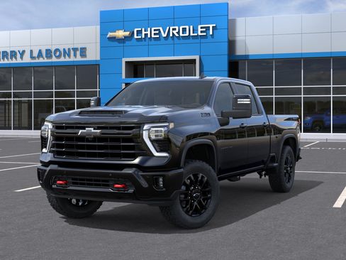 New 2026 Chevrolet Silverado 2500 LT w/ Trail Boss Package AWD/4WD image 8