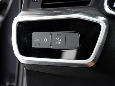 Certified 2025 Audi A6 Premium Plus w/ Premium Plus Package AWD/4WD image 18